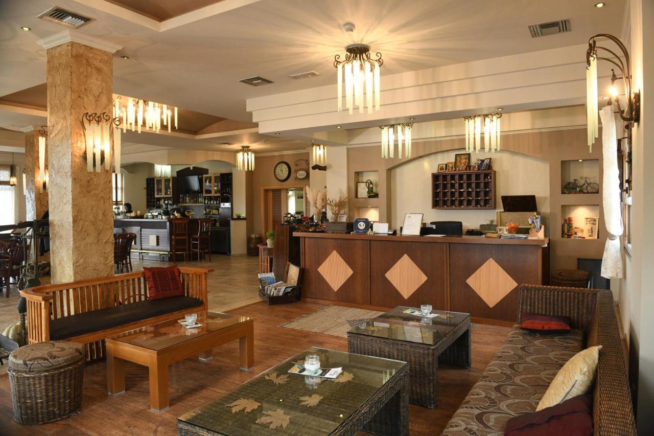 Hotel Epavlis Като-Поройя Экстерьер фото